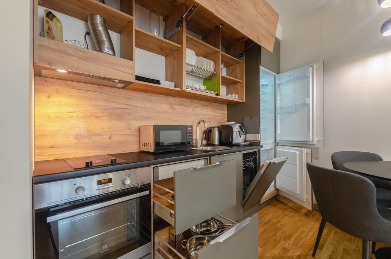 Petrovdom 408-467-471-277-377 In Central Park Cozy Apartments Киев Екстериор снимка