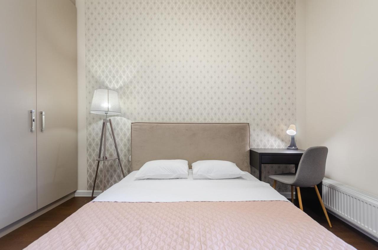 Petrovdom 408-467-471-277-377 In Central Park Cozy Apartments Киев Екстериор снимка