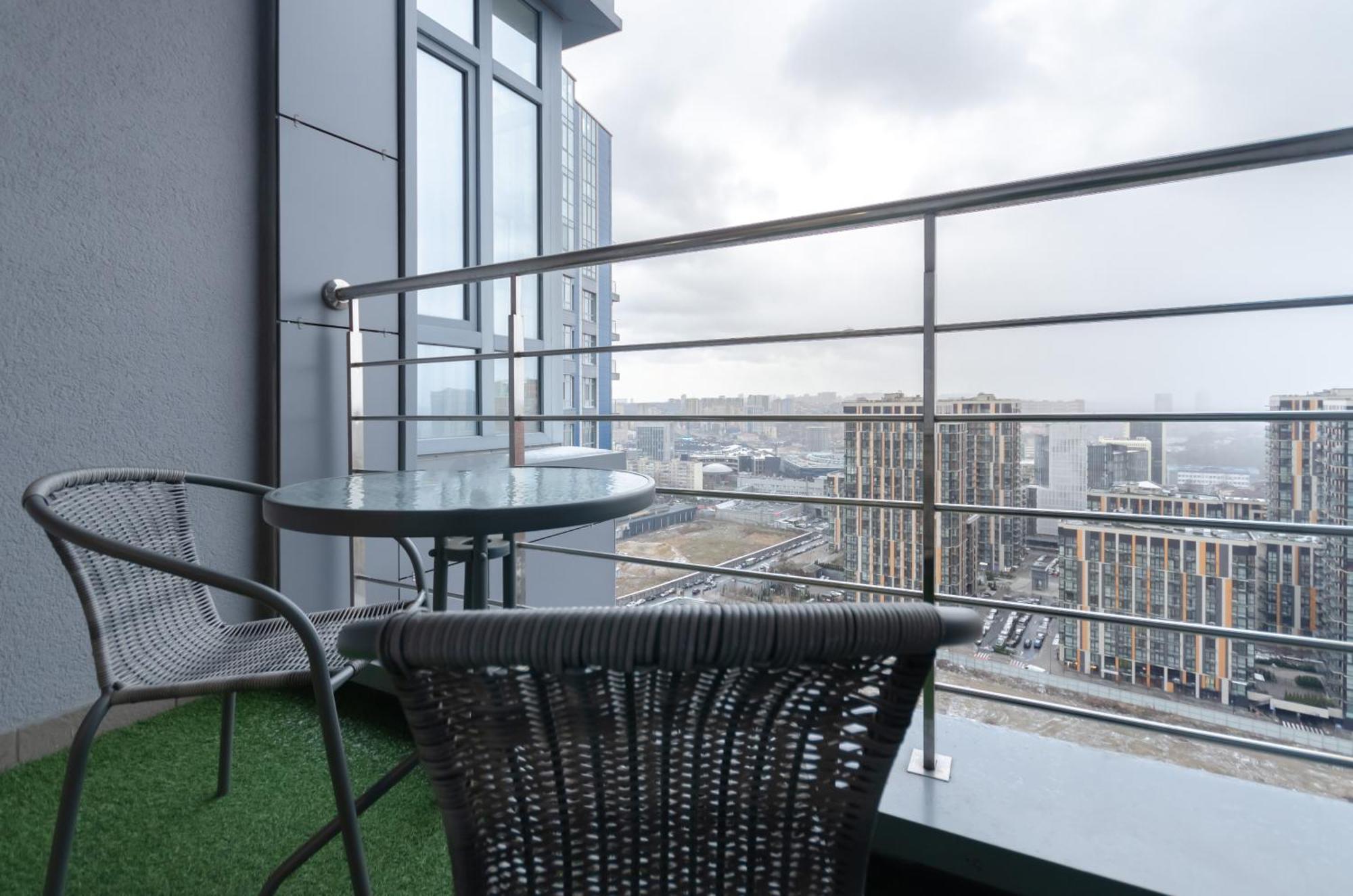 Petrovdom 408-467-471-277-377 In Central Park Cozy Apartments Киев Екстериор снимка