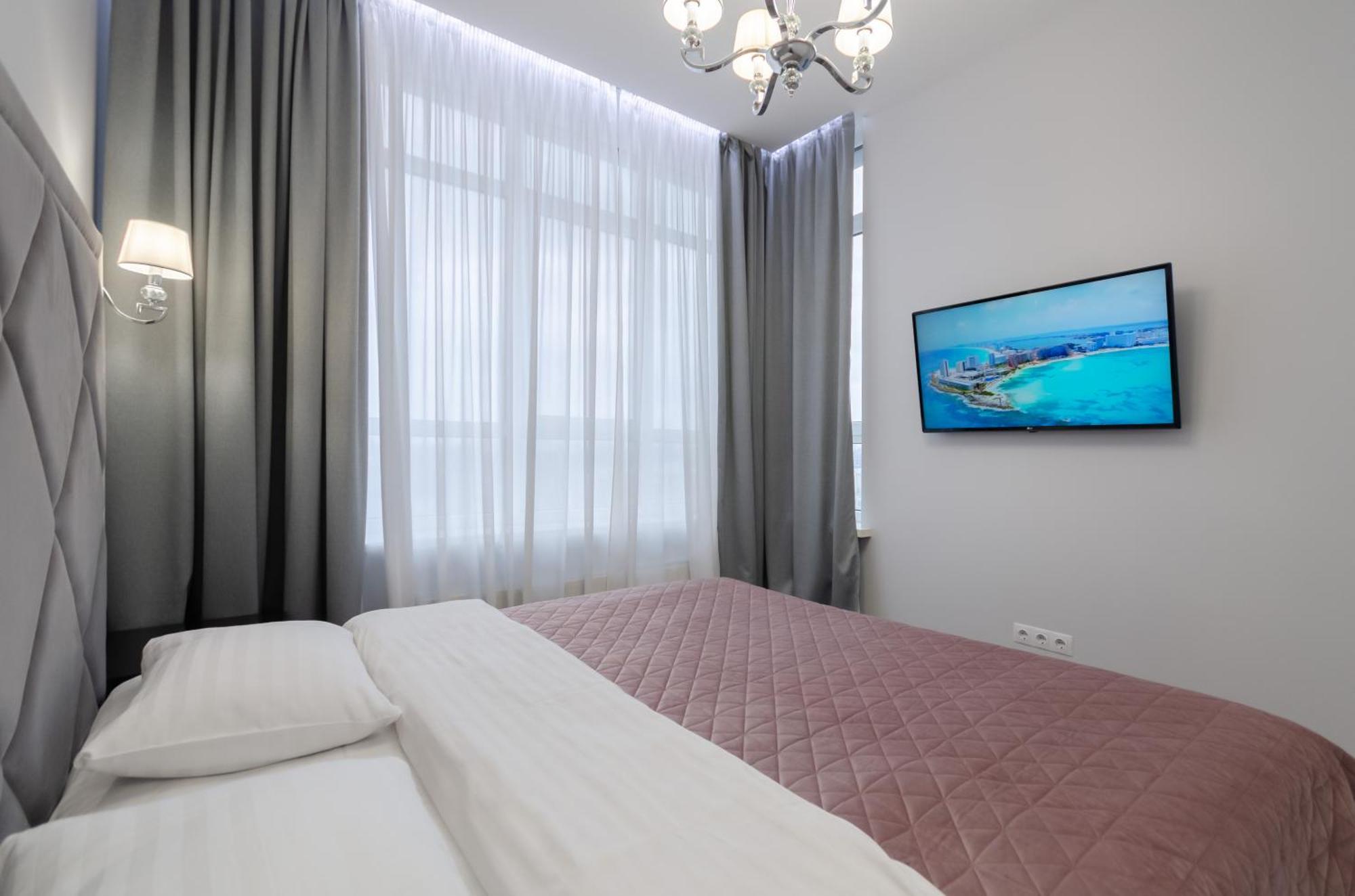 Petrovdom 408-467-471-277-377 In Central Park Cozy Apartments Киев Екстериор снимка