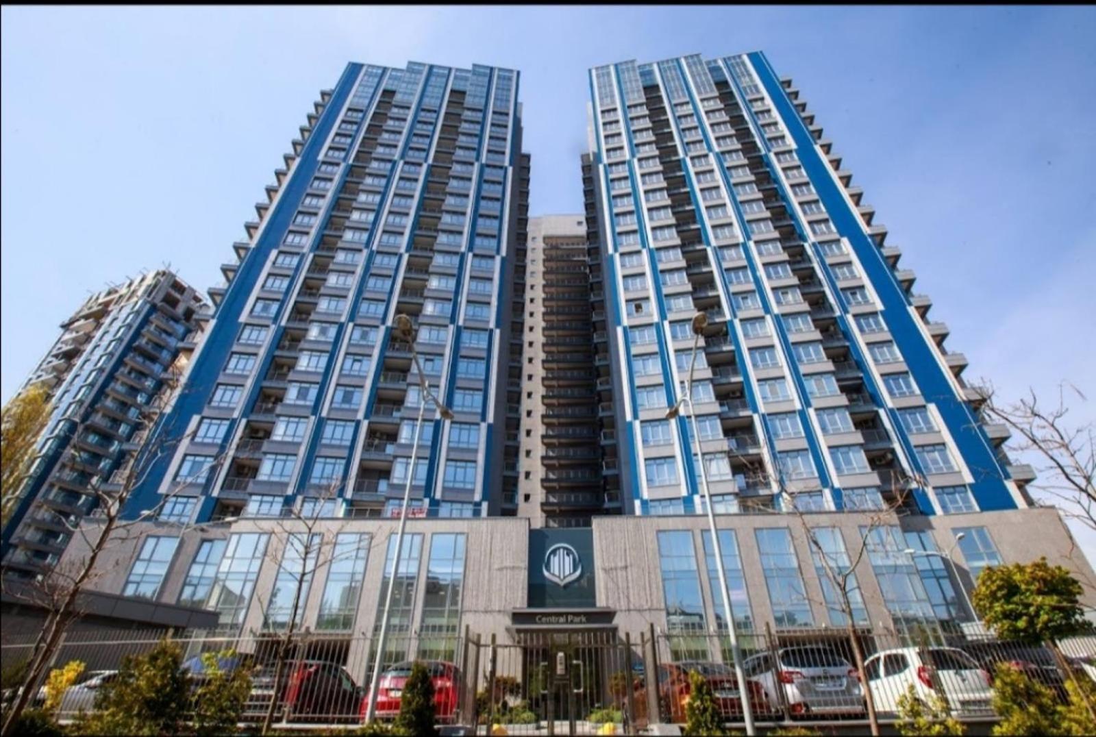 Petrovdom 408-467-471-277-377 In Central Park Cozy Apartments Киев Екстериор снимка